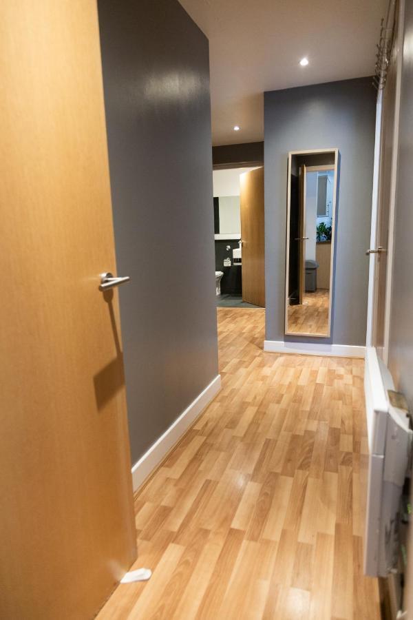 Modern Merchant City Apartment By George Square Glasgow Extérieur photo